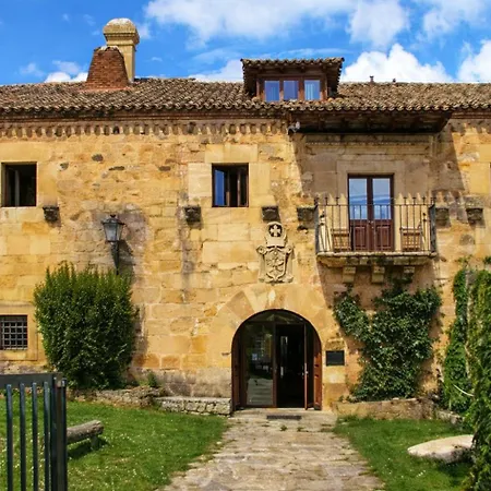 Real De La Mesta 4*