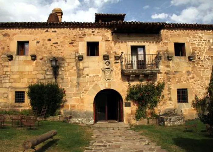 Real De La Mesta 4* 몰리노스 데 두에로