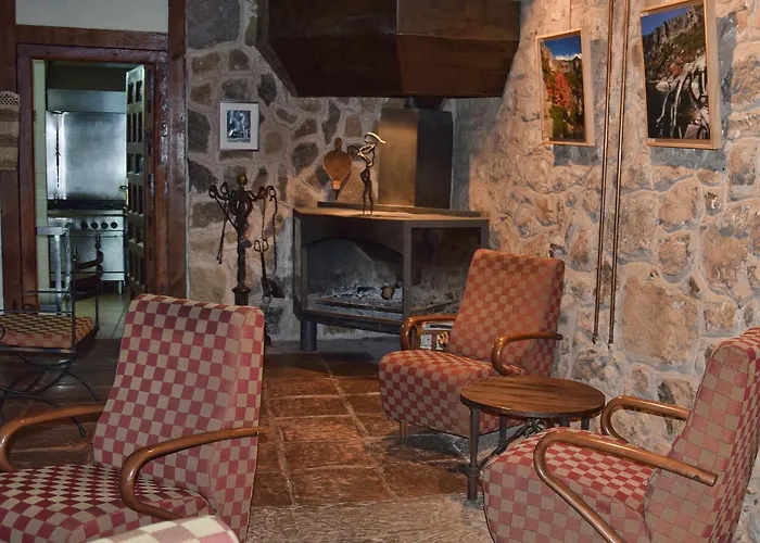 Real De La Mesta 4* 몰리노스 데 두에로