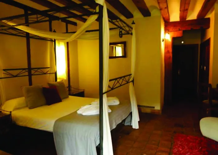 게스트하우스 Real De La Mesta 4*